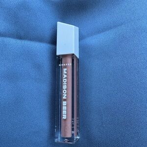 Morphe Madison Beer Lip Gloss in Saturn